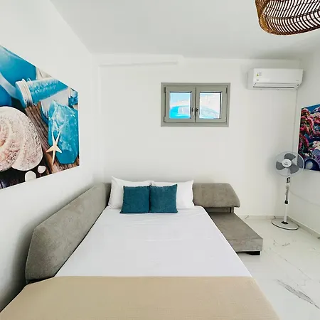 Santana Apartment *